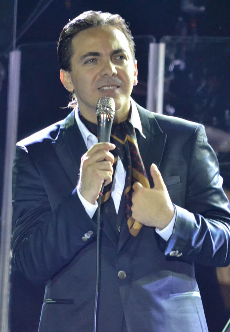 Cristian Castro: Nada Solo Exitos Tour